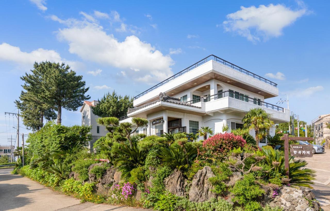 Harry And Sodam Pension Jeju Exterior foto