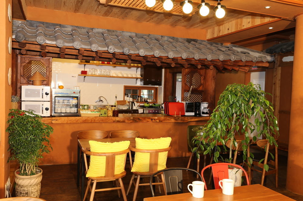 Harry And Sodam Pension Jeju Exterior foto